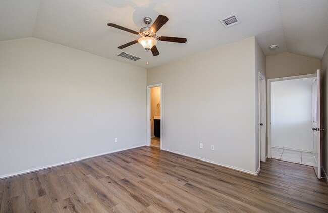 Building Photo - 13822 Roman Ridge Ln