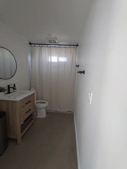 Primary Photo - 844 W 148th Pl