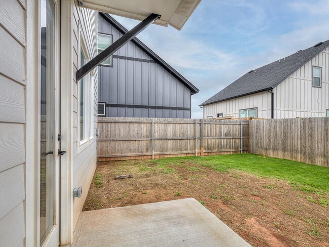 Building Photo - Beautiful home inOklahoma City