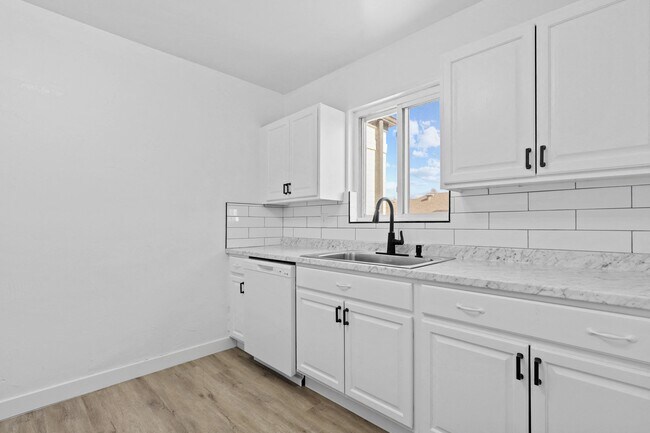 Floorplan - (PAST) 1520 Wabash St