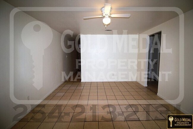 Building Photo - 1812 Aztec Trce