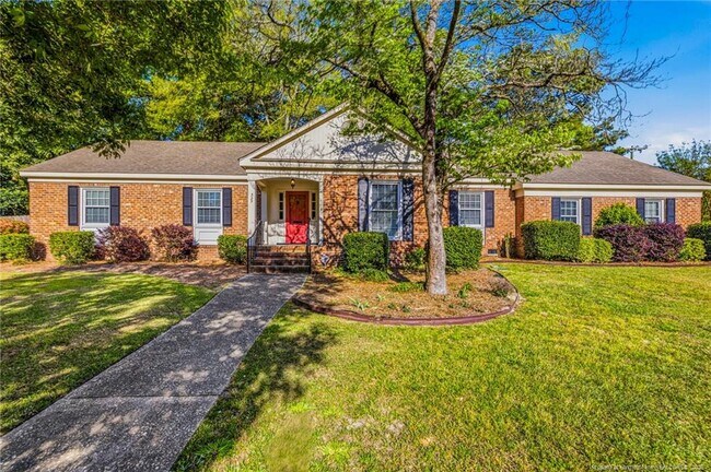 Building Photo - 325 Northview Dr