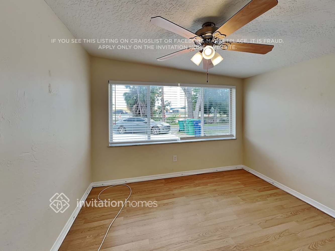 Building Photo - 15149 Harding Ave