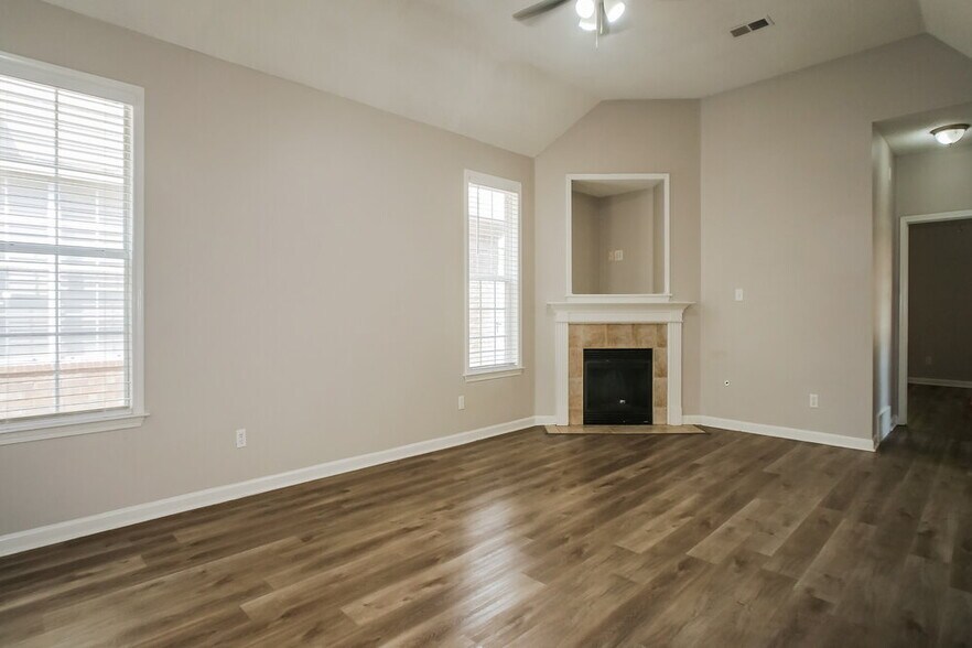 Building Photo - 4930 Indian Walk Ln