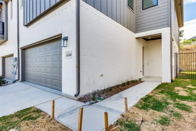 Building Photo - 6344 Oakbend Cir