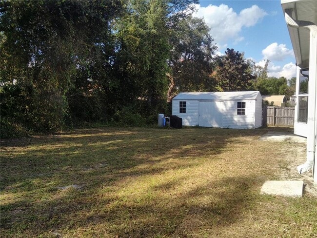 Building Photo - 330 Chestnut Ave