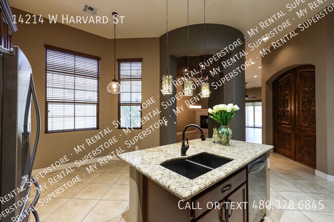 Building Photo - 14214 W Harvard St