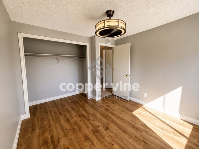 Building Photo - 4249 W 110th Pl