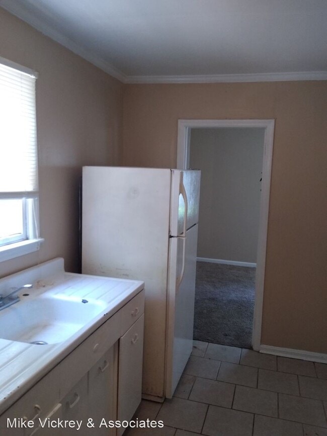 Building Photo - 1 br, 1 bath House - 1548 1/2 Schley Street