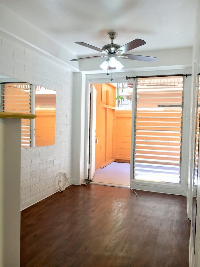 Building Photo - 264 Kaiulani Ave-Unit 1