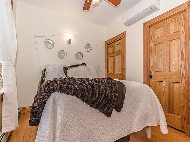 Building Photo - 68 Phillips St