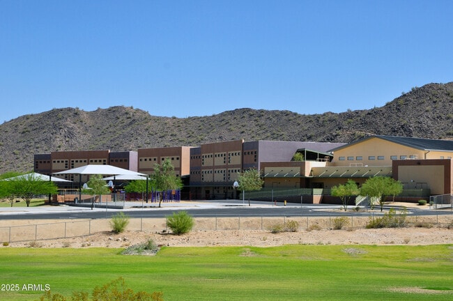 Building Photo - 26928 N 84th Ave