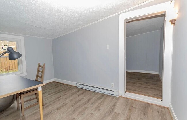 Building Photo - *Available For Immediate Move In - Lawn Ca...