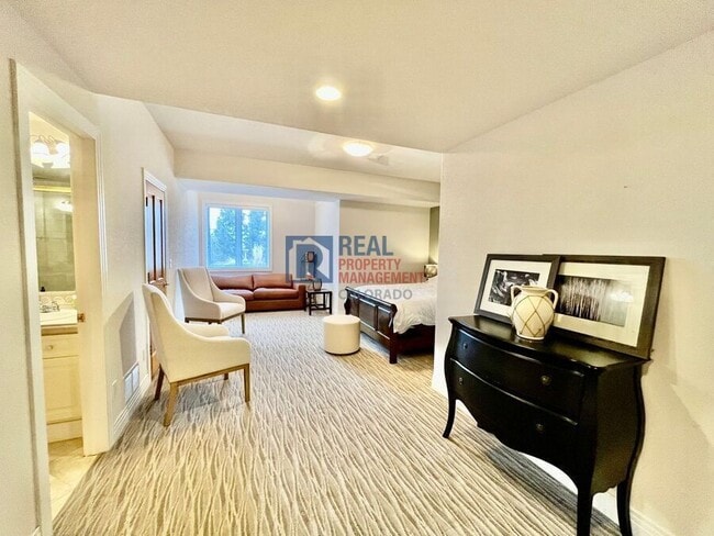 Building Photo - 5638 Red Fern Ct