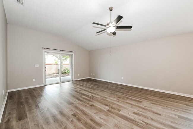 Building Photo - 12586 Brookchase Ln