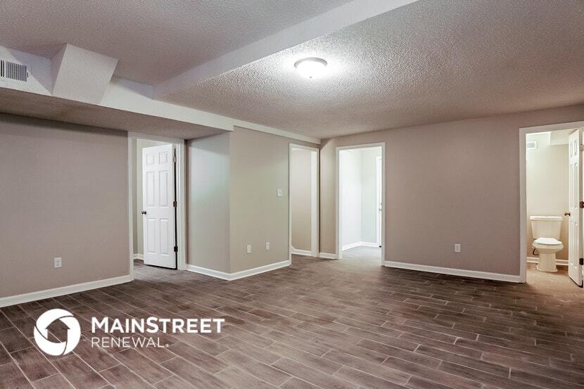 Building Photo - 1629 5 Acre Rd