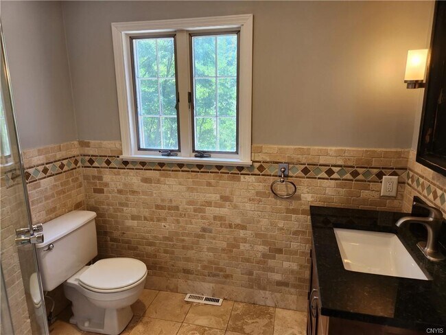 Building Photo - 603 Hamilton Pkwy