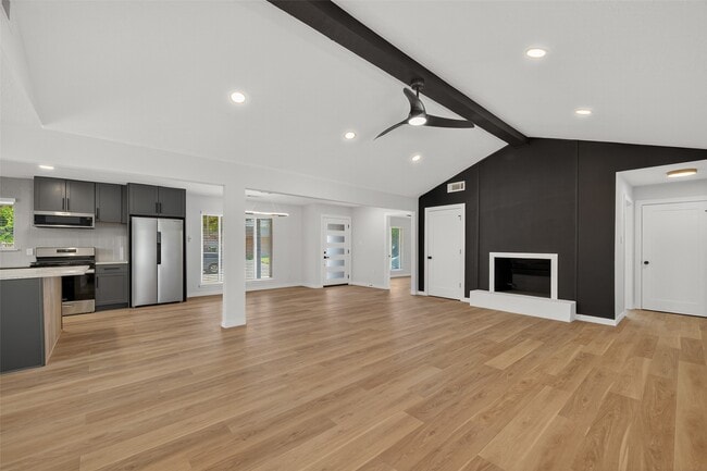 Building Photo - 11742 N Little John Cir