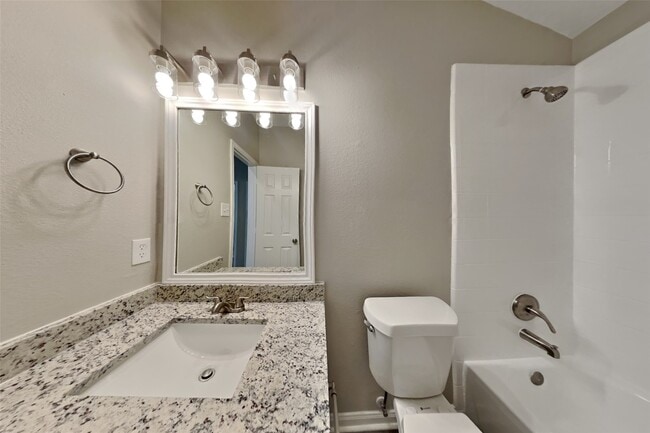 Building Photo - 20203 Stonegrove Ct