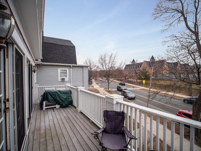 Building Photo - 60 Powder House Blvd