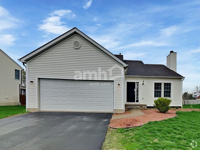 Building Photo - 555 Allis Pl E