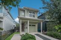 Building Photo - 227 Claremont Ave