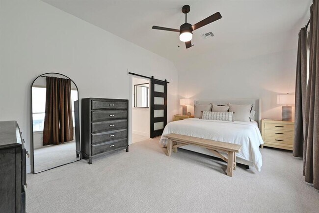 Building Photo - 701 Texas Sage Loop