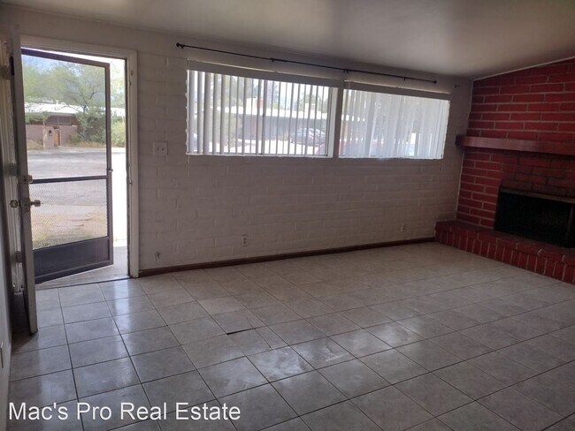 Building Photo - 3 br, 2 bath House - 6928 E. Timrod Street