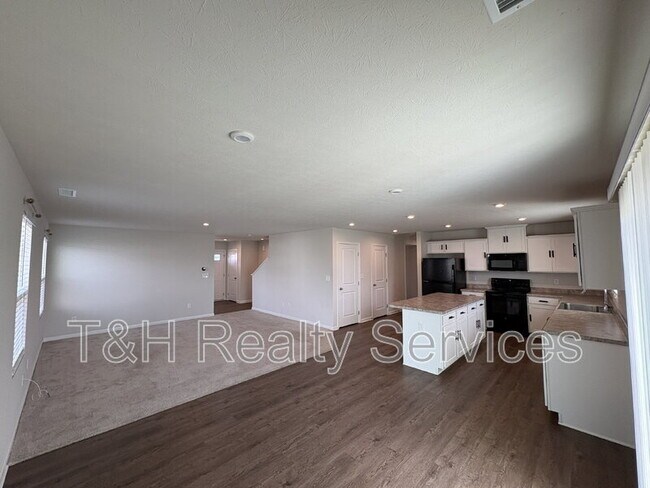 Building Photo - 7183 Finley Crk Dr