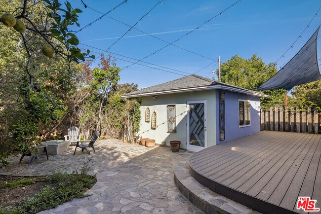 Building Photo - 2808 Clune Ave