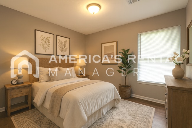 Building Photo - Modern 3-Bedroom Home with Open Layout and...