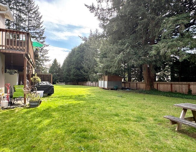 Building Photo - 77X Four-Plex