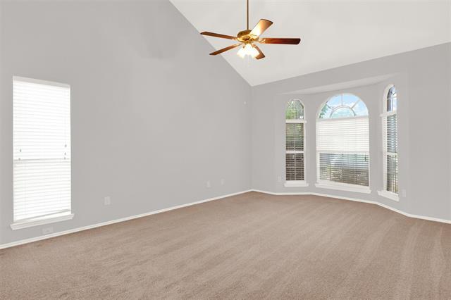 Building Photo - 803 Holly Cir