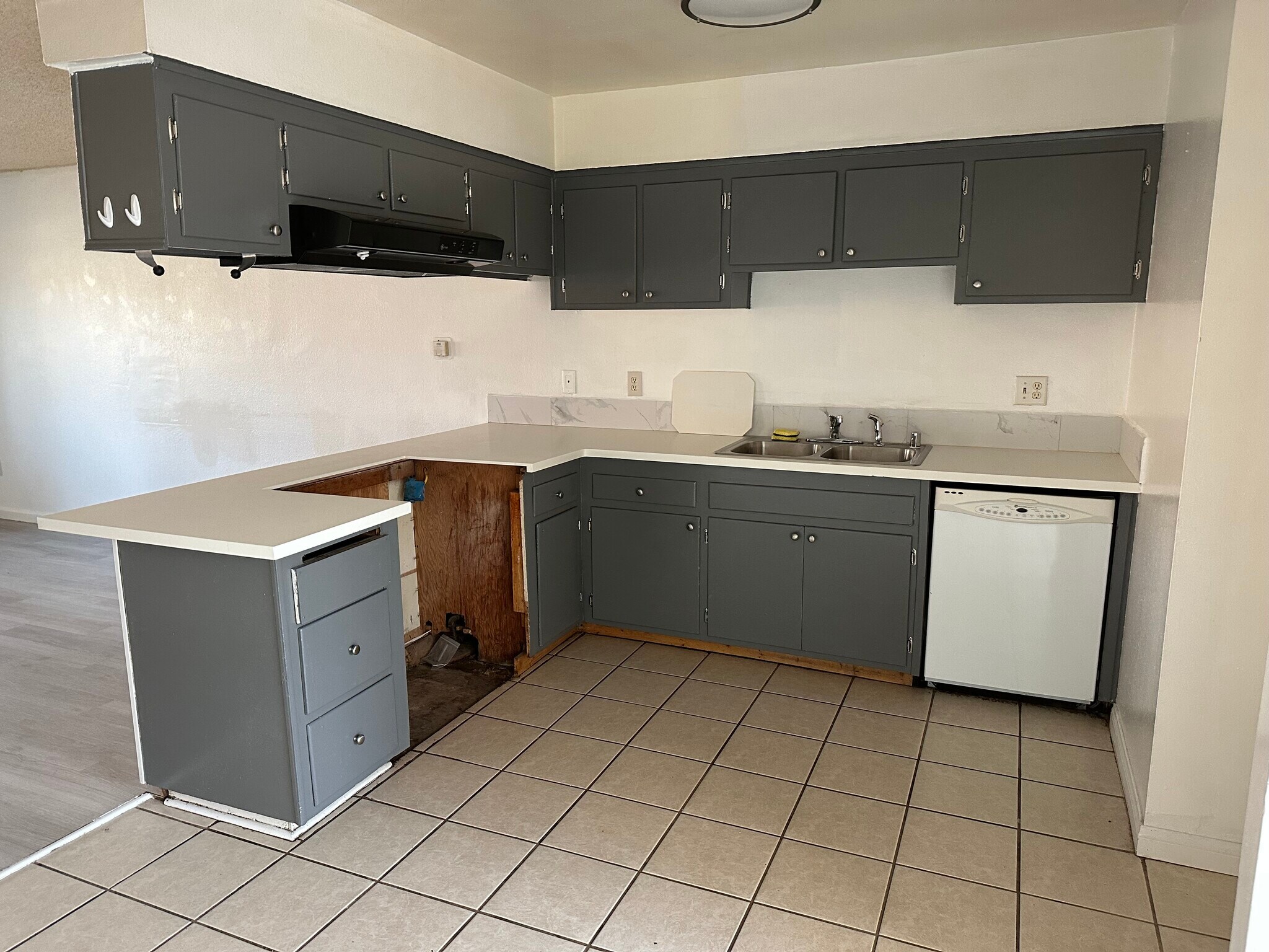 Building Photo - 1131 Cero Ct