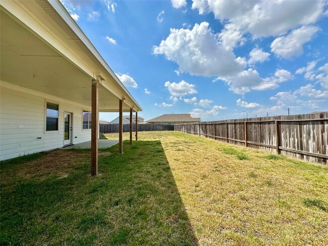 Building Photo - 5410 Pembrokeshire Cir