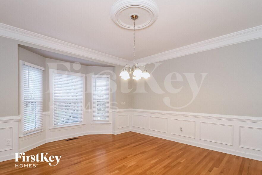 Building Photo - 171 Scottsdale Dr