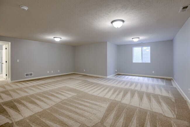 Building Photo - Spacious 4-Bedroom Near Lake Cunningham