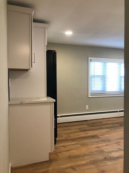 Building Photo - 3000 Virginia Ave