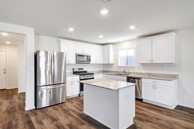 Building Photo - Modern Two-Story with Office, Loft, and Co...