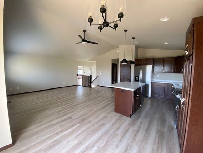 Building Photo - 6437 83rd Ave S