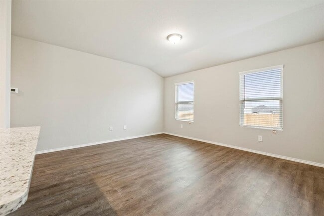 Building Photo - 3209 Ridge Pl