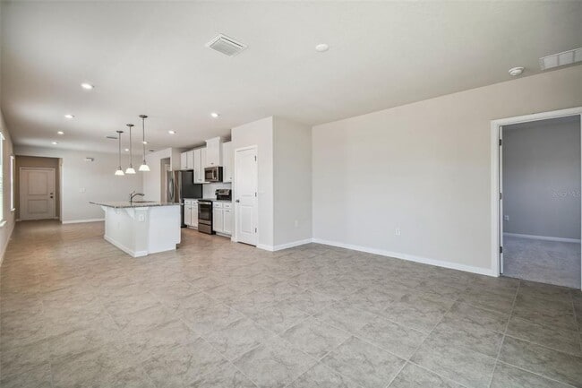 Building Photo - 11896 Thorncrest Dr