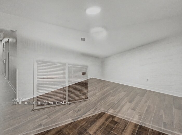 Building Photo - 2616 Inverary Cove