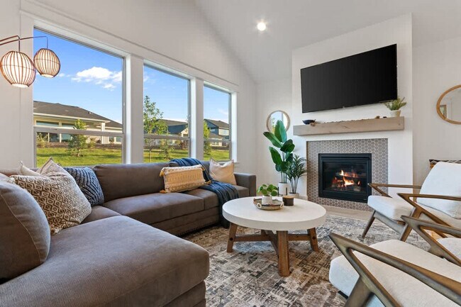 Building Photo - 1213 W Capstone Dr