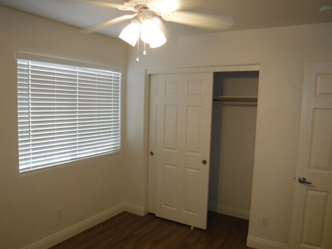 Building Photo - 2 STORY HOME IN GATED COMMUNITY