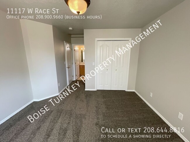 Building Photo - 11117 W Race Ct