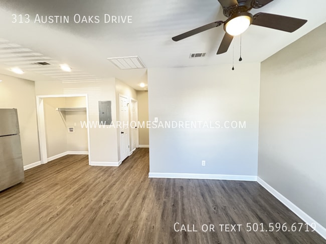 Building Photo - 313 Austin Creek Dr