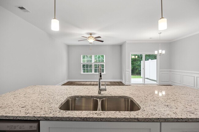 Building Photo - Brand New Townhome in Pooler GA