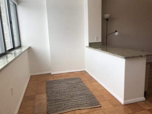 Building Photo - 7 Whittier Pl