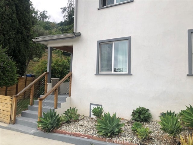 Building Photo - 1866 N Ave 56